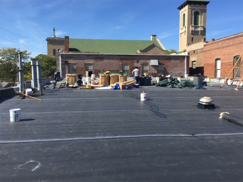 EPDM roofing system